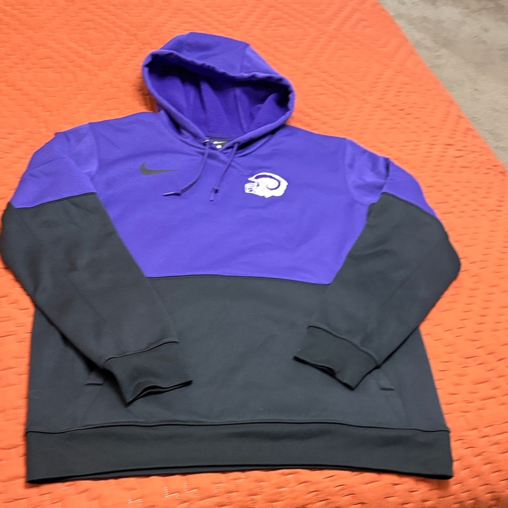 Nike Men's Purple and Black Hoodie